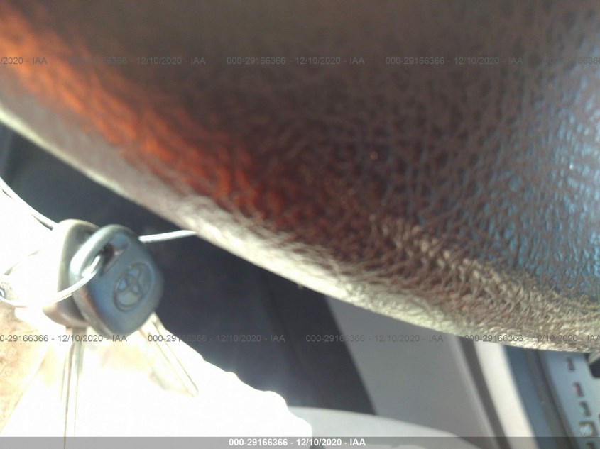 TOYOTA COROLLA 5YFBU4EE8DP175911