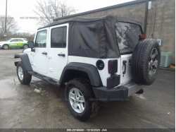 JEEP WRANGLER UNLIMITED 1C4BJWEG9GL347365
