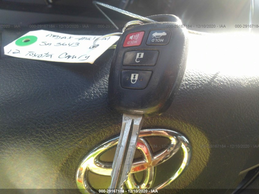 TOYOTA CAMRY 4T1BF1FK6CU546574