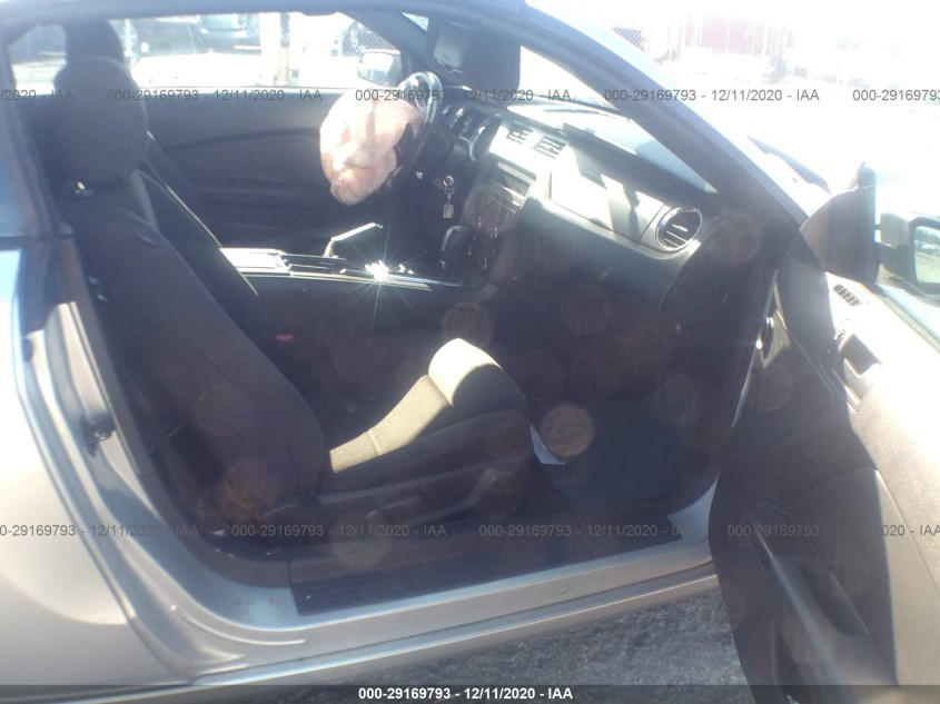 FORD MUSTANG 1ZVBP8EM5D5229861