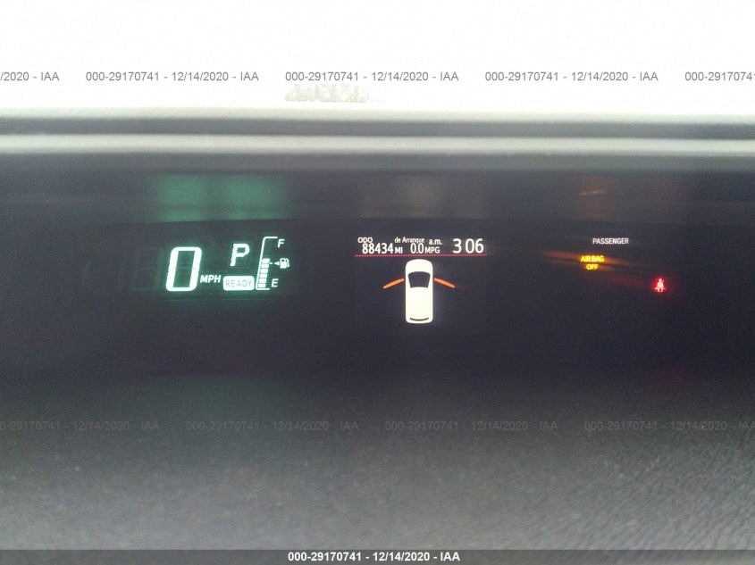 TOYOTA PRIUS C JTDKDTB3XC1512241