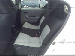 TOYOTA PRIUS C JTDKDTB3XC1512241