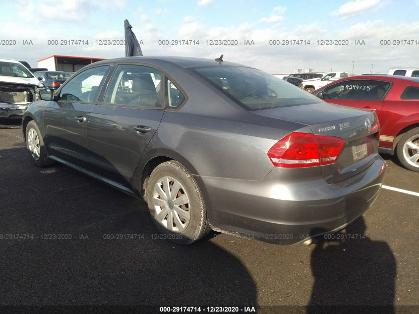 VOLKSWAGEN PASSAT 1VWAP7A3XDC073105