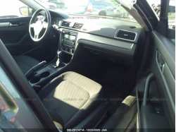 VOLKSWAGEN PASSAT 1VWAP7A3XDC073105