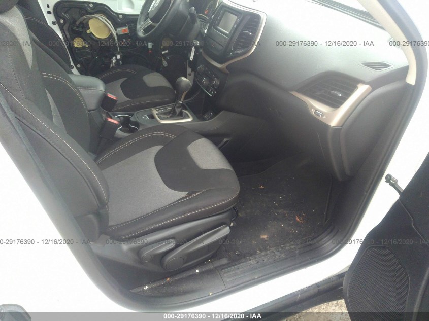 JEEP CHEROKEE 1C4PJLCB6EW186626