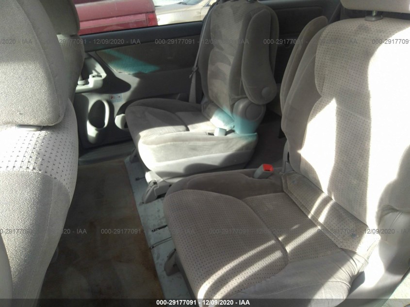 TOYOTA SIENNA 5TDKK4CC6AS299234