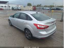 FORD FOCUS 1FAHP3F2XCL161196