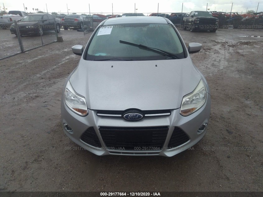 FORD FOCUS 1FAHP3F2XCL161196