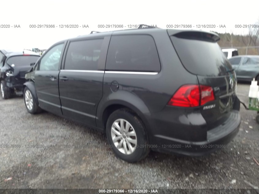 VOLKSWAGEN ROUTAN 2C4RVABG0CR240524