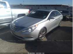 HYUNDAI SONATA 5NPEC4AC4BH240235