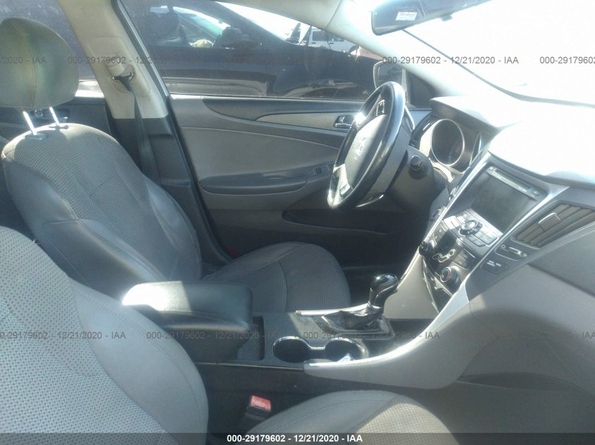 HYUNDAI SONATA 5NPEC4AC4BH240235
