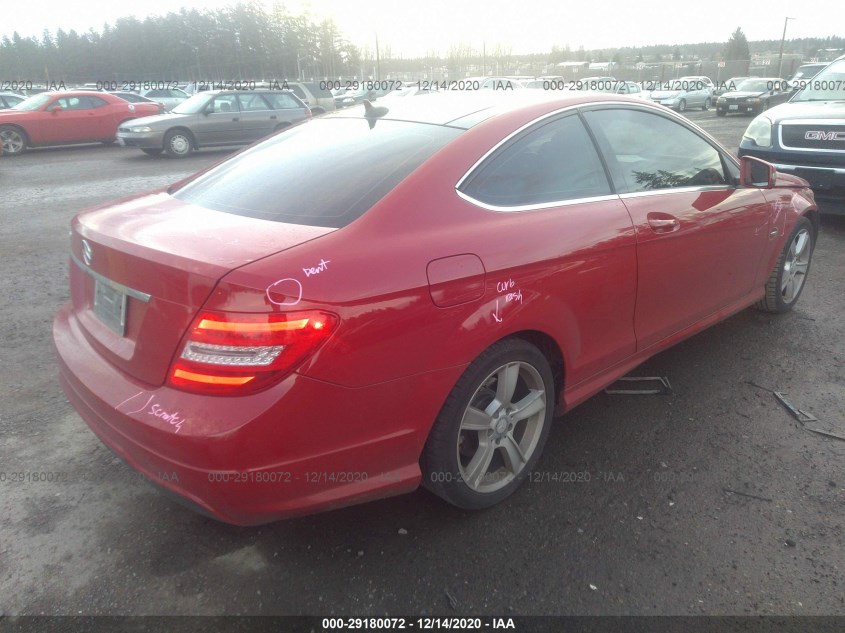 MERCEDES-BENZ C-CLASS WDDGJ4HB4CF773599