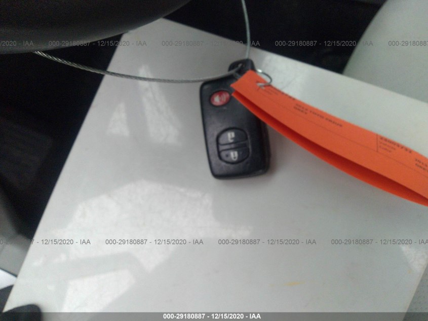 TOYOTA PRIUS JTDKN3DUXD5628777