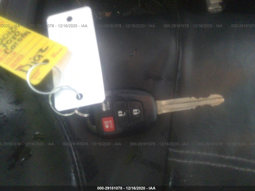 TOYOTA COROLLA 2T1BURHE5JC058257