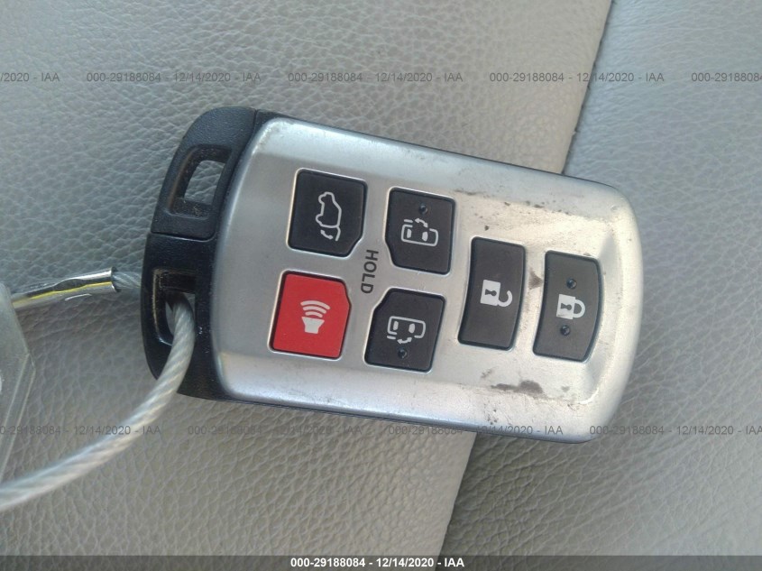 TOYOTA SIENNA 5TDYZ3DC2LS068252