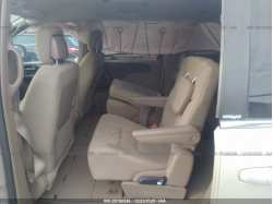 CHRYSLER TOWN & COUNTRY 2C4RC1BG0ER257347