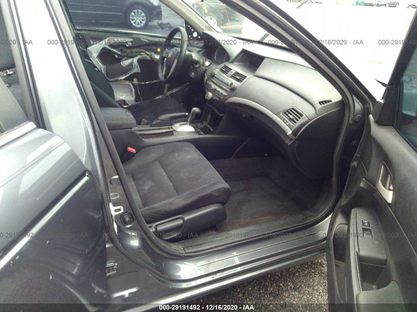 HONDA ACCORD SDN 1HGCP2F33CA194240