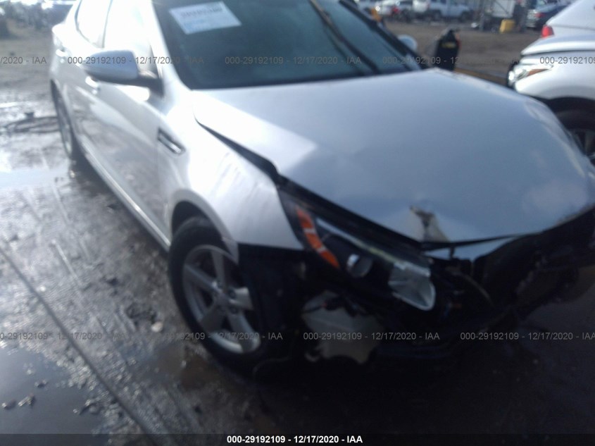 KIA OPTIMA KNAGM4A74E5519159