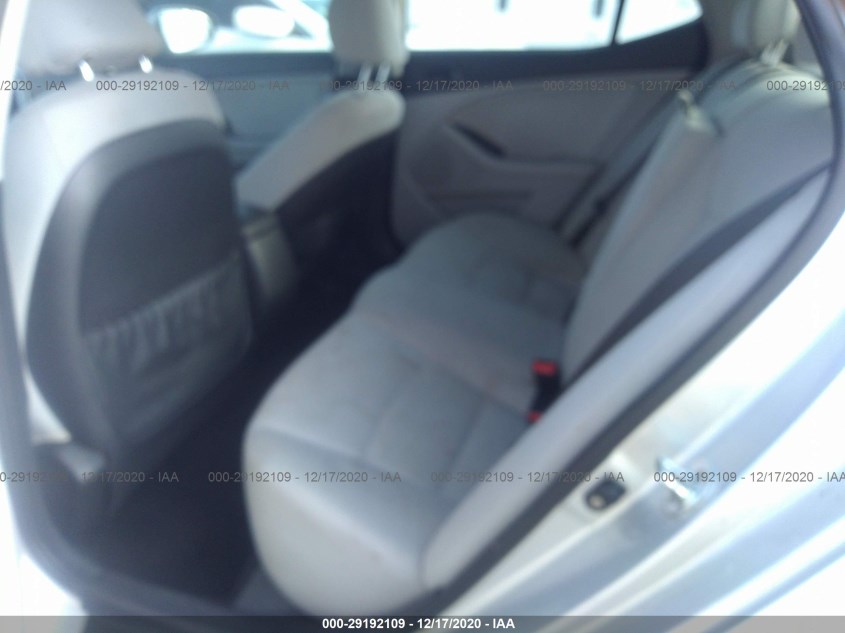 KIA OPTIMA KNAGM4A74E5519159