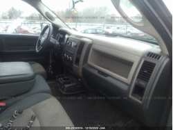 RAM 1500 1C6RD6FT2CS268175