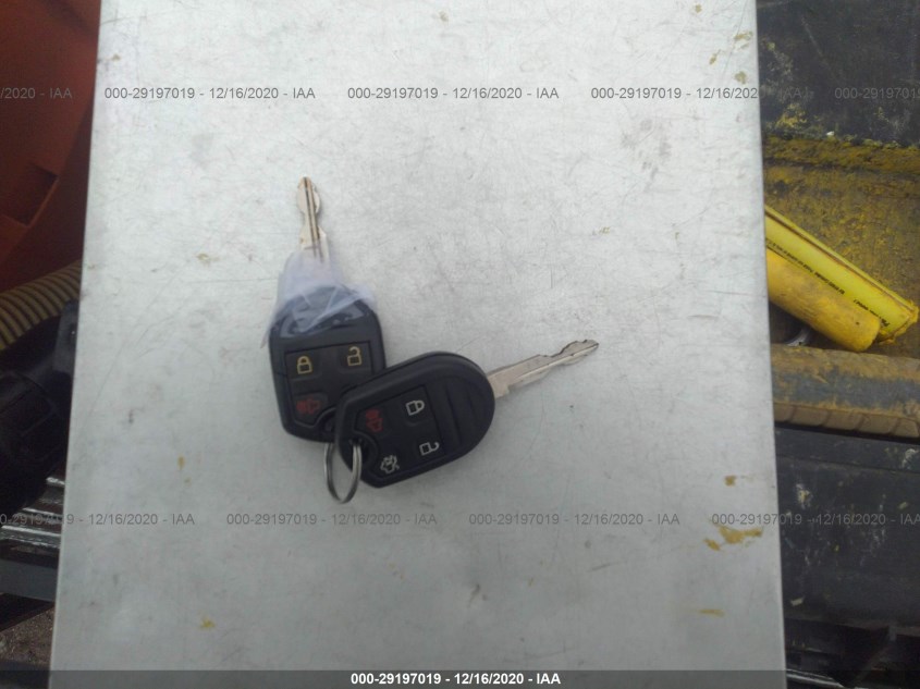 FORD TAURUS 1FAHP2EW2CG137384