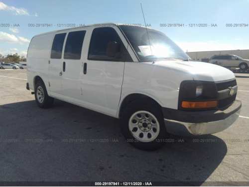 CHEVROLET EXPRESS CARGO VAN 1GCSGAFXXD1128826