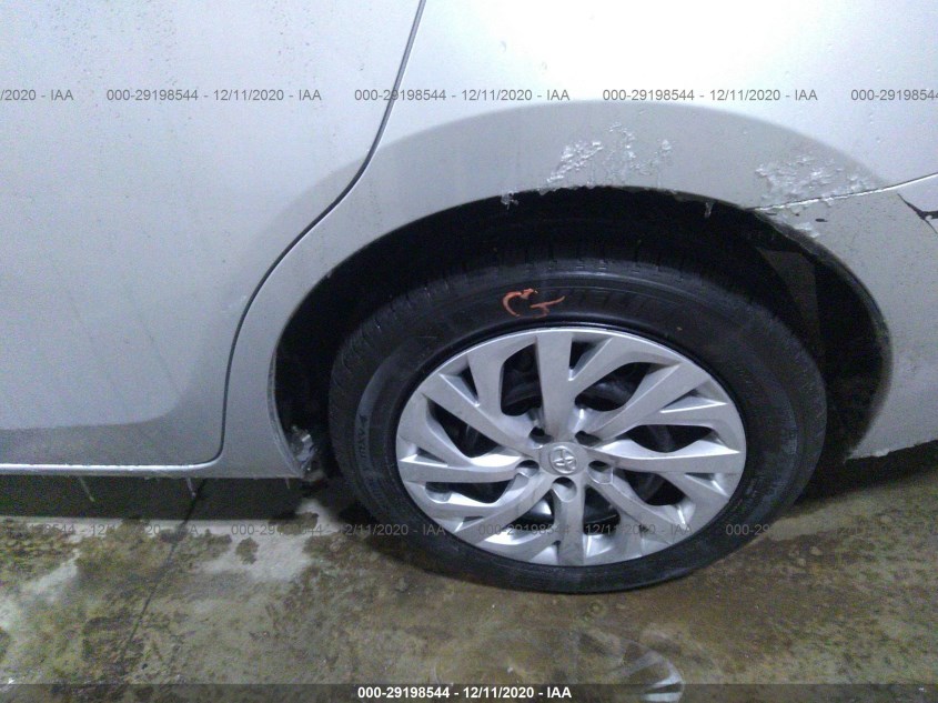 TOYOTA COROLLA 2T1BURHE0JC067867