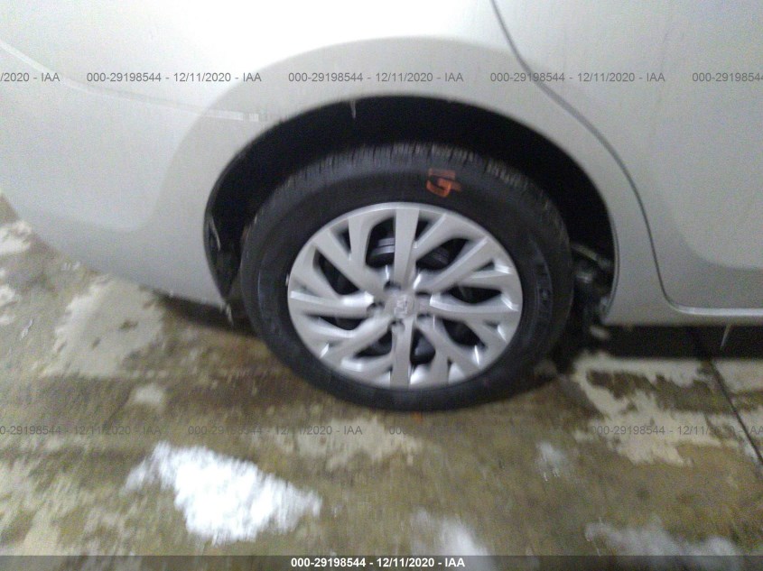 TOYOTA COROLLA 2T1BURHE0JC067867