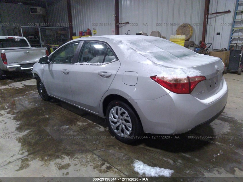 TOYOTA COROLLA 2T1BURHE0JC067867