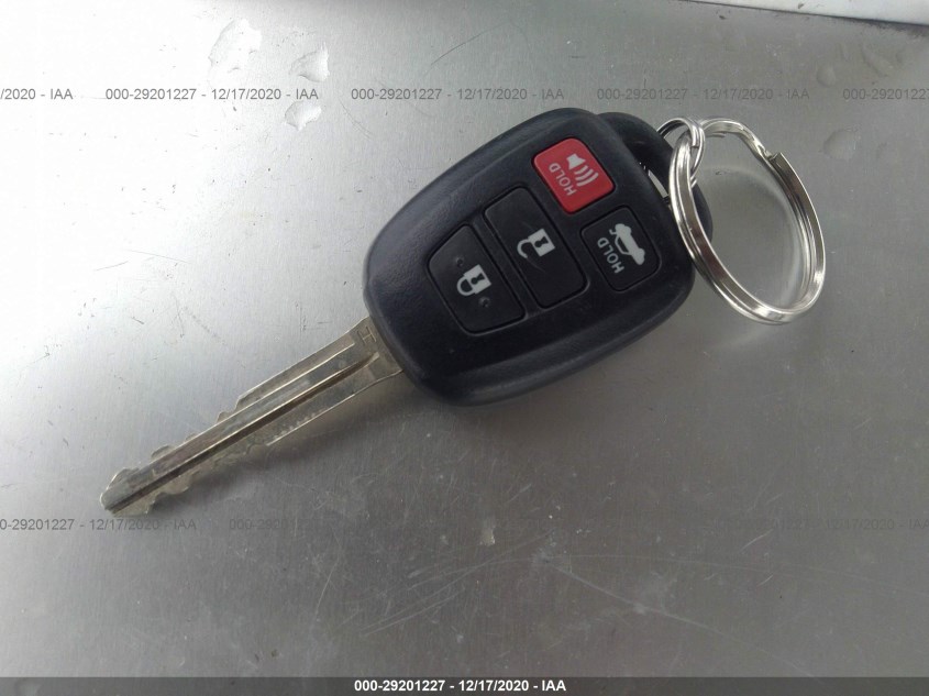 TOYOTA COROLLA 2T1BURHEXFC243864