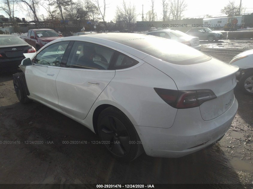 TESLA MODEL 3 5YJ3E1EA1JF153267
