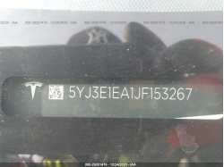 TESLA MODEL 3 5YJ3E1EA1JF153267