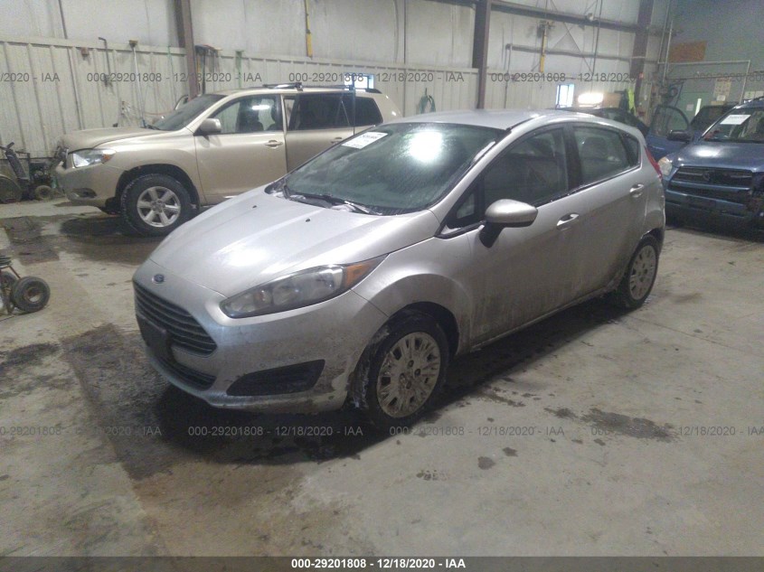 FORD FIESTA 3FADP4TJ8FM144111