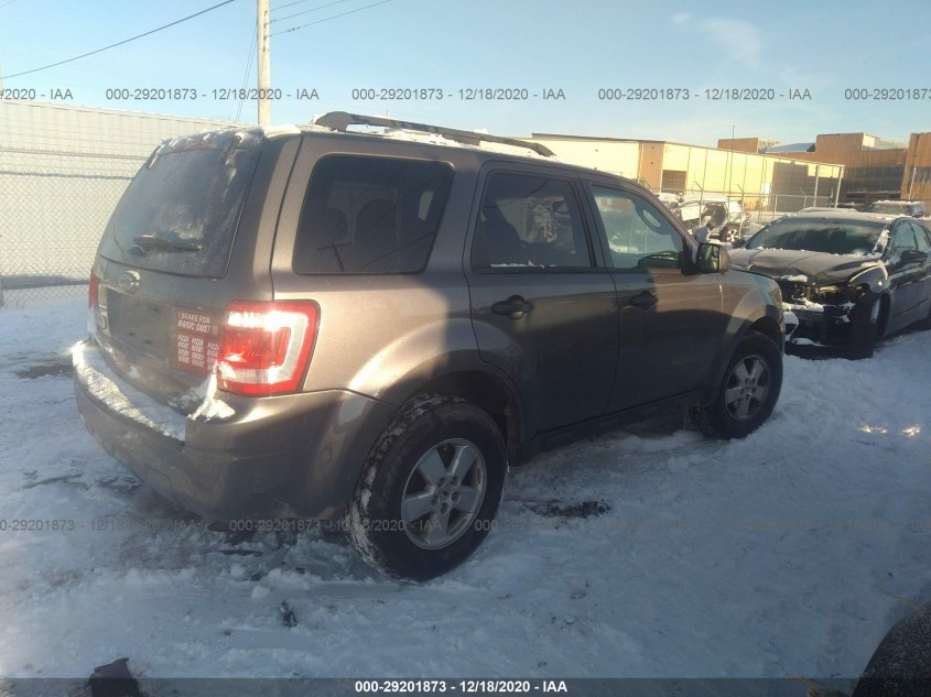 FORD ESCAPE 1FMCU9D79CKC61886