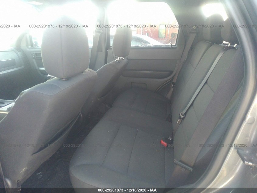 FORD ESCAPE 1FMCU9D79CKC61886