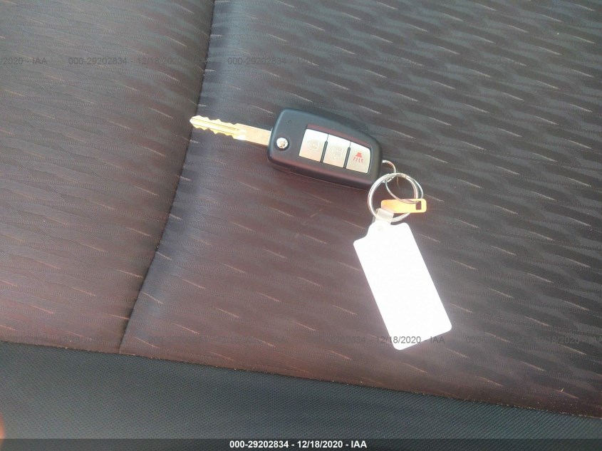 NISSAN ROGUE JN8AT2MT4HW138620