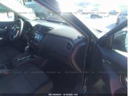 NISSAN ROGUE JN8AT2MT4HW138620