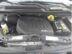 CHRYSLER TOWN & COUNTRY 2C4RC1BG8FR619815