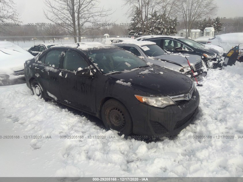 TOYOTA CAMRY HYBRID 4T1BD1FK3DU088158
