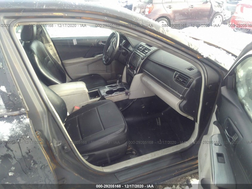 TOYOTA CAMRY HYBRID 4T1BD1FK3DU088158