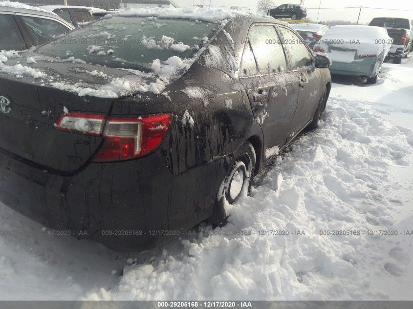 TOYOTA CAMRY HYBRID 4T1BD1FK3DU088158