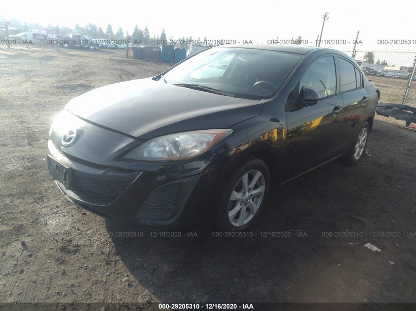 MAZDA MAZDA3 JM1BL1SG7A1242196