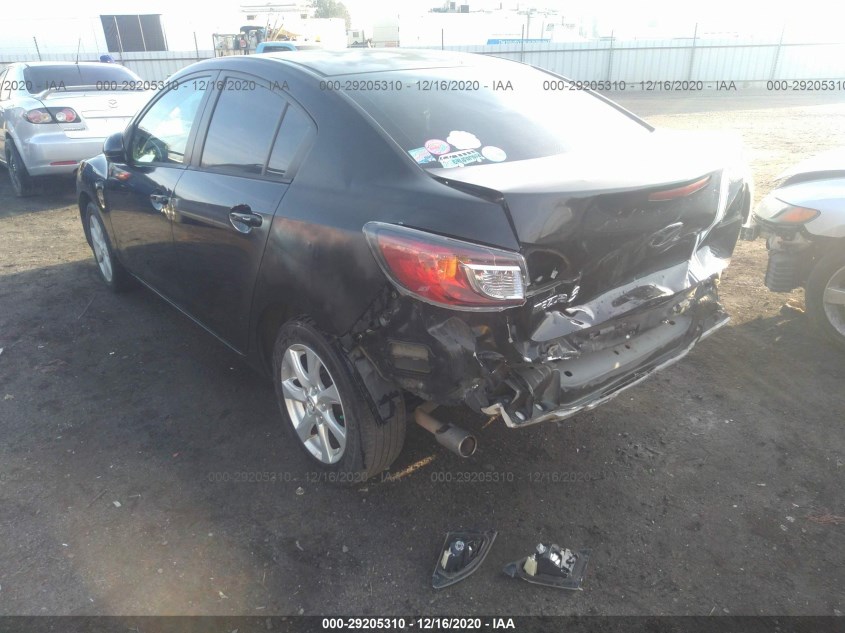 MAZDA MAZDA3 JM1BL1SG7A1242196