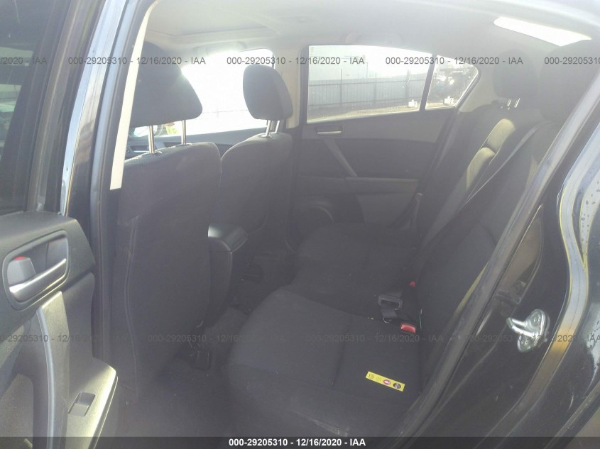 MAZDA MAZDA3 JM1BL1SG7A1242196