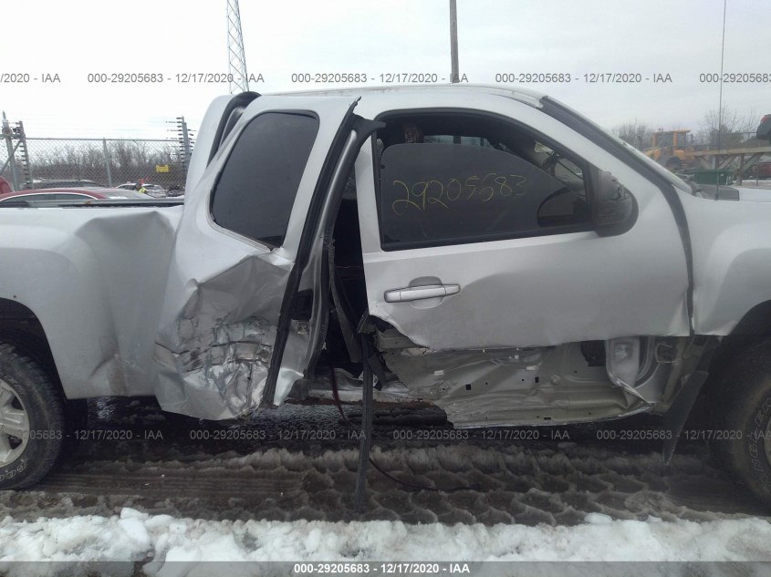 CHEVROLET SILVERADO 1500 1GCRKSE73DZ321194