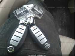 NISSAN ROGUE 5N1AT2MV2JC814918