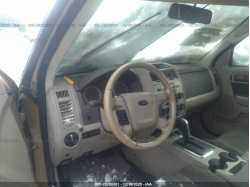 FORD ESCAPE 1FMCU4K35AKA81501