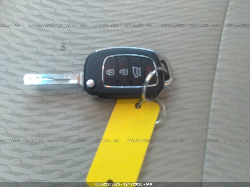 HYUNDAI SANTA FE SPORT 5NMZTDLB8JH103154