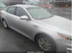 KIA OPTIMA KNAGT4L35H5150085