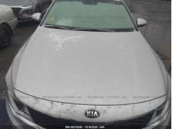 KIA OPTIMA KNAGT4L35H5150085